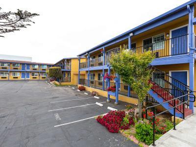 SureStay Hotel by Best Western Seaside Monterey - Bild 2
