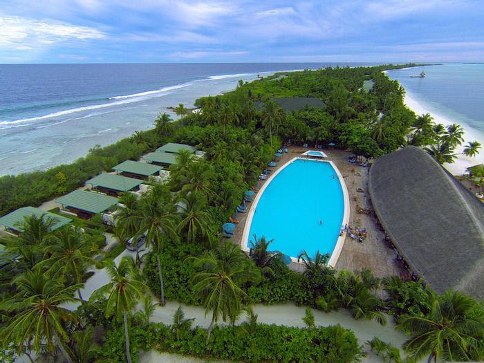Hotel Canareef Resort Maldives - Bild 1