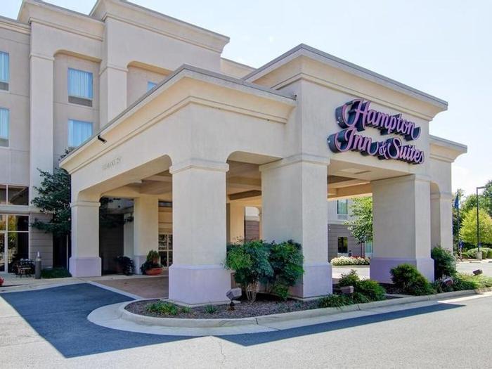 Hotel Hampton Inn & Suites Leesburg - Bild 1