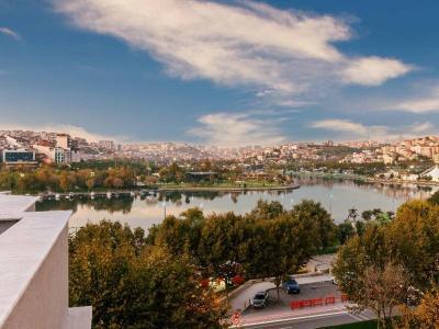Hotel Ramada by Wyndham Istanbul Golden Horn - Bild 5