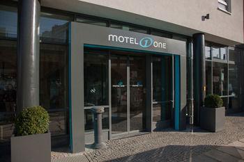 Hotel Motel One Berlin-Hackescher Markt - Bild 1