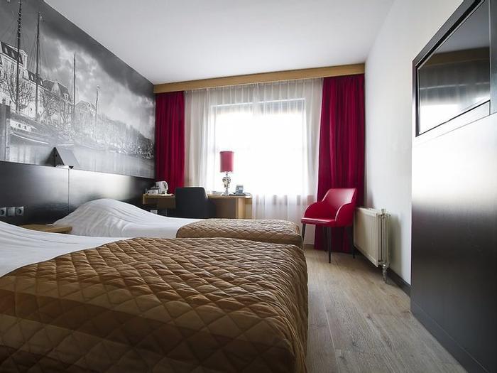 Bastion Hotel Dordrecht/Papendrecht - Bild 1