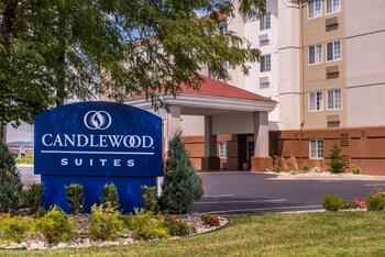 Hotel Candlewood Suites Topeka West - Bild 1