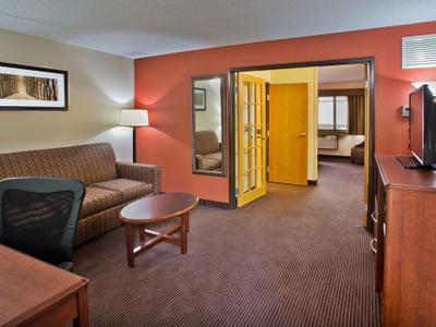 Hotel AmericInn by Wyndham Grand Forks - Bild 5