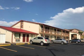 Hotel Red Roof Inn Buffalo, TX - Bild 1