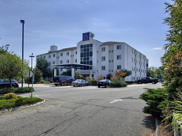 Hotel Motel 6 Portsmouth, NH - Bild 1