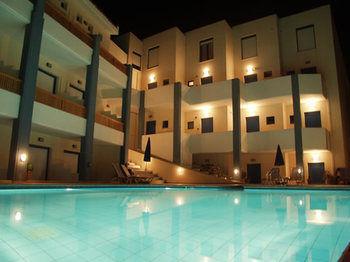 Yacinthos Hotel Apartments - Bild 3