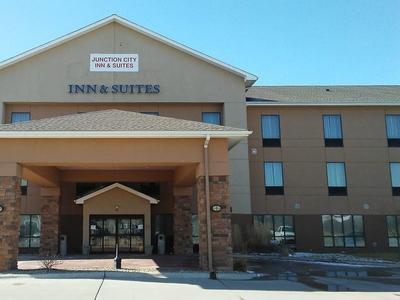 Hotel Holiday Inn Express & Suites Junction City - Bild 2