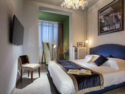 Hotel Montenapoleone Suites - Bild 2