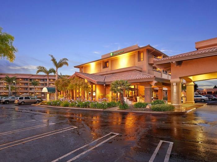 Hotel Holiday Inn Santa Maria - Bild 1
