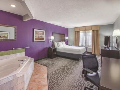 Hotel La Quinta Inn & Suites by Wyndham Erie - Bild 5