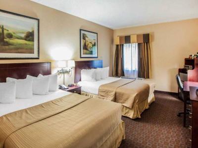 Hotel Quality Inn & Suites - Bild 4