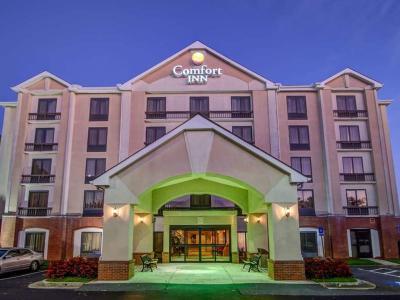 Hotel Comfort Inn - Bild 2