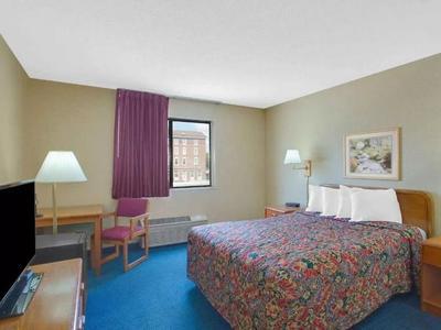 Hotel Days Inn by Wyndham Auburn/Finger Lakes Region - Bild 4