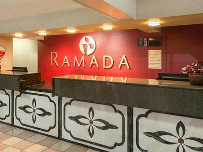 Hotel Ramada by Wyndham Bowling Green - Bild 4