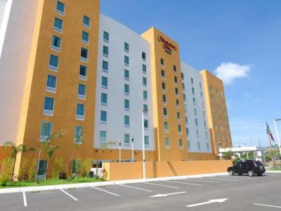 Hotel Hampton Inn by Hilton Queretaro Tecnologico - Bild 3