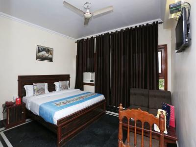 Hotel OYO Flagship 1298 Kohinoor Sindhi Camp - Bild 5