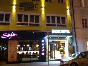 Hotel Basic Innsbruck - Bild 1