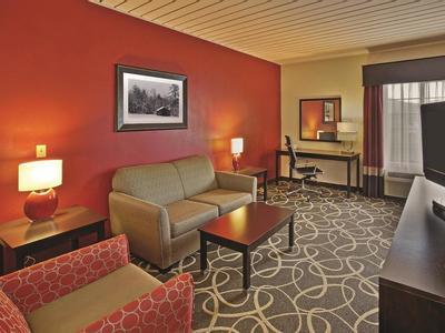 Hotel La Quinta Inn & Suites by Wyndham Elkview - Charleston NE - Bild 4