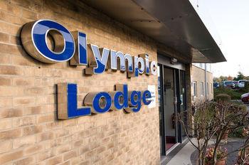 Hotel The Olympic Lodge - Bild 3