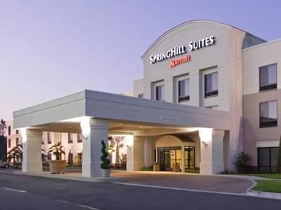 Hotel SpringHill Suites Las Vegas North Speedway - Bild 4