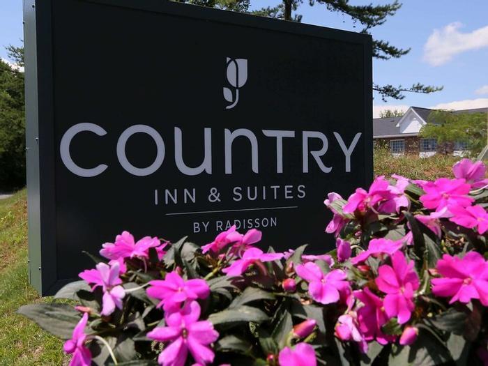 Hotel Country Inn & Suites by Radisson, Charlotte I-85 Airport, NC - Bild 1