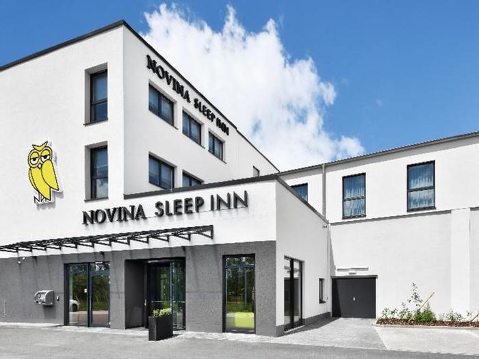 Hotel NOVINA Sleep Inn Herzogenaurach - Bild 1
