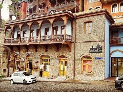 Tiflis Metekhi Hotel