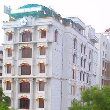 Hotel Maurya International - Bild 1
