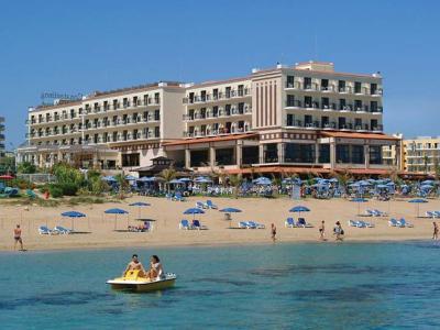 Constantinos The Great Beach Hotel - Bild 3