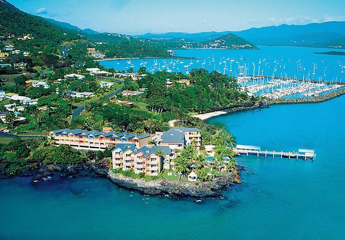 Hotel Coral Sea Marina Resort - Bild 1