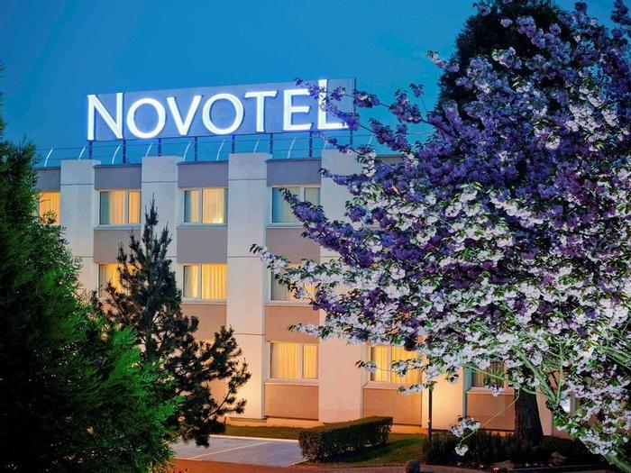 Hotel Novotel Paris Saclay - Bild 1