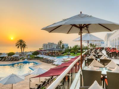 Hotel Crowne Plaza Muscat - Bild 3