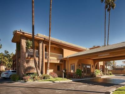 SureStay Plus Hotel by Best Western San Bernardino South - Bild 2