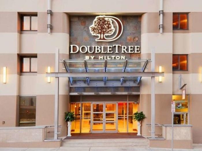 DoubleTree by Hilton Hotel & Suites Pittsburgh Downtown - Bild 1