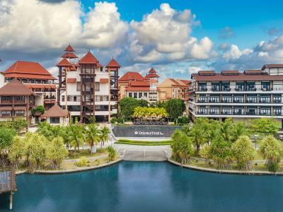 Hotel Doubletree By Hilton Putrajaya Lakeside - Bild 2