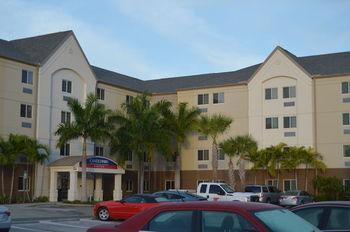 Hotel Candlewood Suites Fort Myers Sanibel Gateway - Bild 4