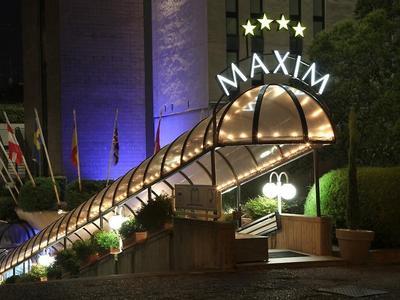Hotel Maxim - Bild 3