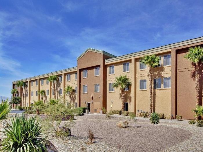 Hotel Holiday Inn Express Las Vegas-Nellis - Bild 1
