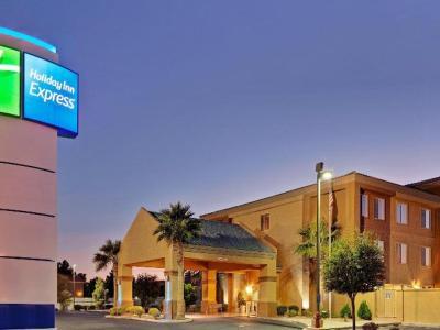 Hotel Holiday Inn Express Las Vegas-Nellis - Bild 4