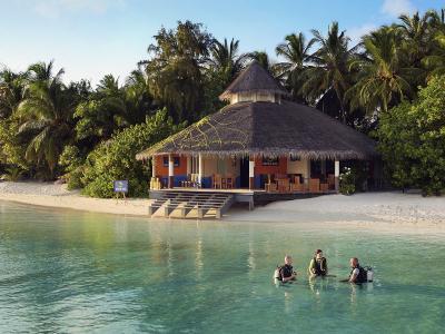 Hotel Ellaidhoo Maldives by Cinnamon - Bild 4