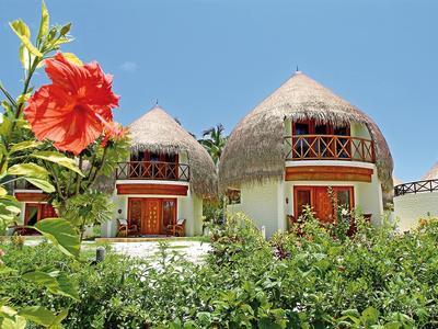 Hotel Bandos Maldives - Bild 2