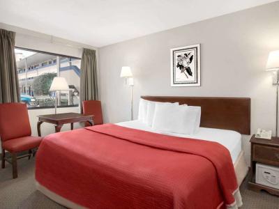 Hotel Travelodge by Wyndham Lafayette - Bild 5