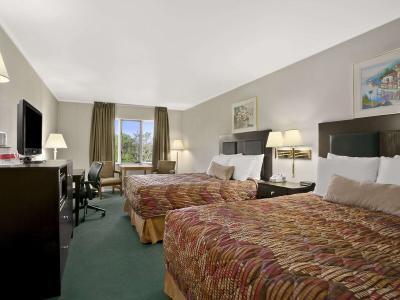 Hotel Ramada by Wyndham Washington - Bild 2