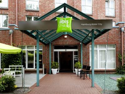 Hotel Ibis Styles Hamburg Alster City - Bild 2