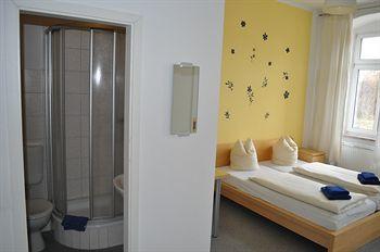 Hotel A bed Privatzimmer Dresden - Bild 5