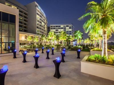 Hotel Crowne Plaza Abu Dhabi - Yas Island - Bild 3
