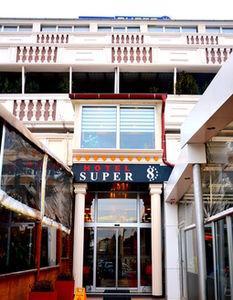 Hotel Super 8 - Bild 5