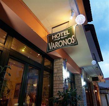 Hotel Varonos - Bild 1