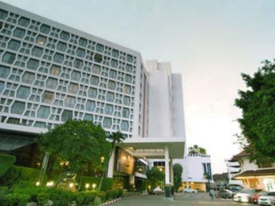 Hotel The Montien Surawong Bangkok - Bild 5